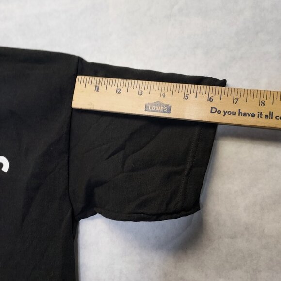 Five Nights At Freddy's Shirt Boy's 8 M Chica Foxy Bonnie Short Sleeve Tee FNAF - Picture 11 of 11